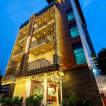 Daan Regency Hotell Thrissur Exteriör bild