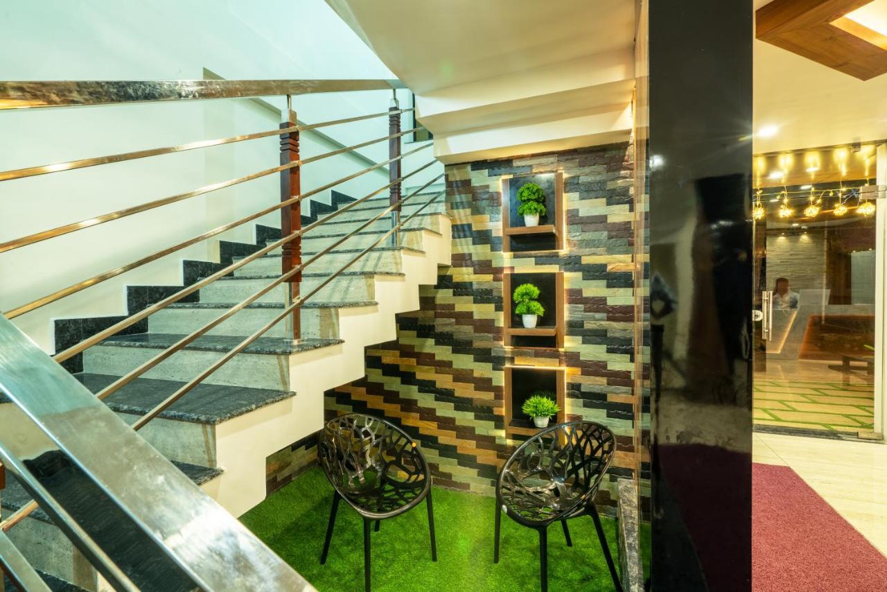 Daan Regency Hotell Thrissur Exteriör bild