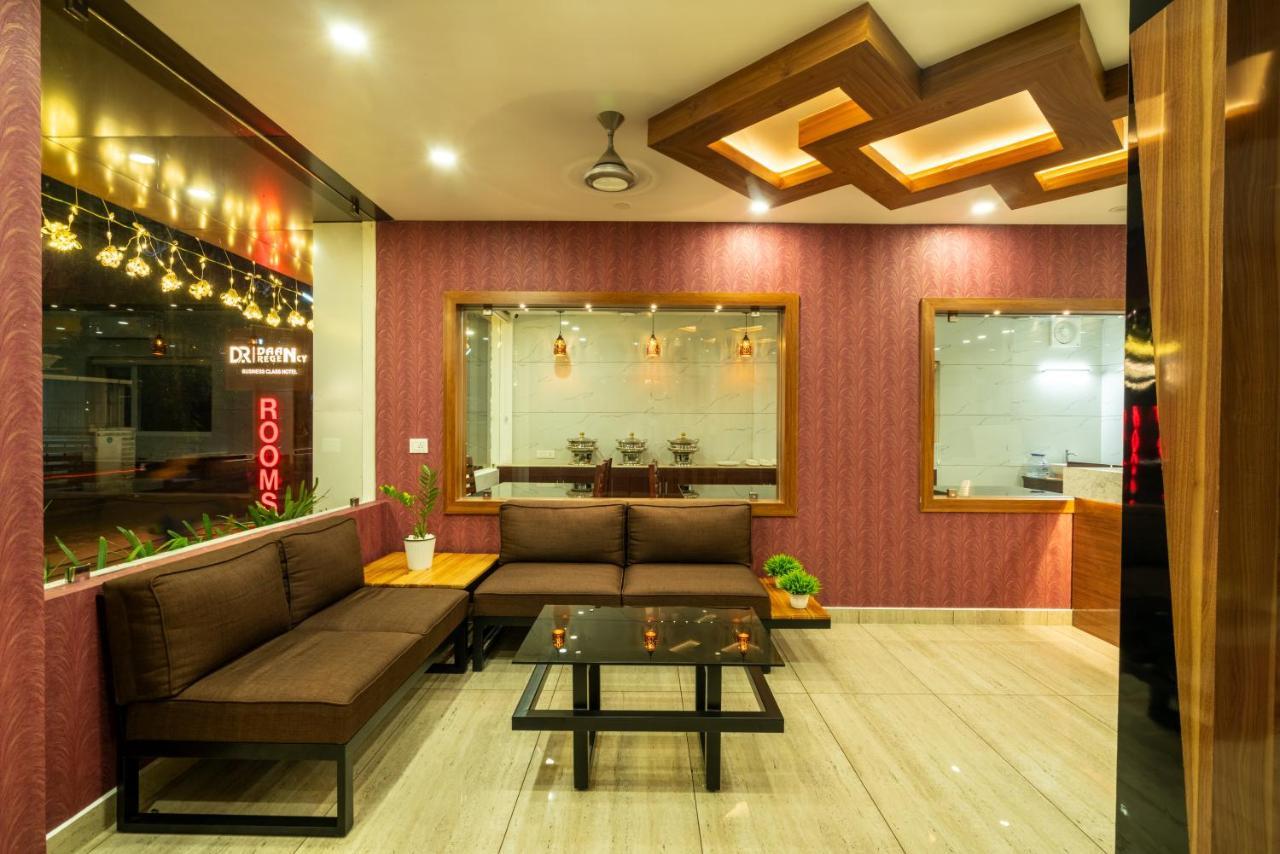 Daan Regency Hotell Thrissur Exteriör bild