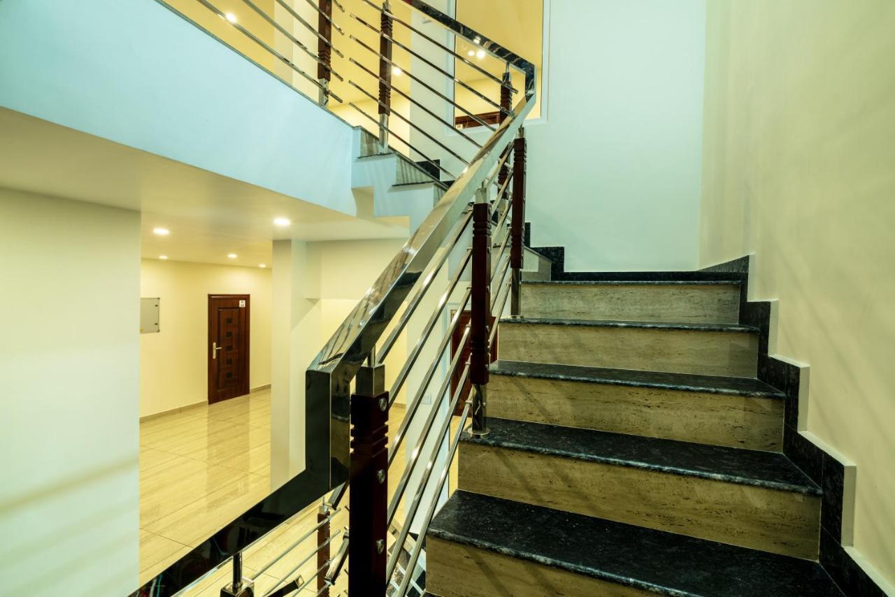 Daan Regency Hotell Thrissur Exteriör bild