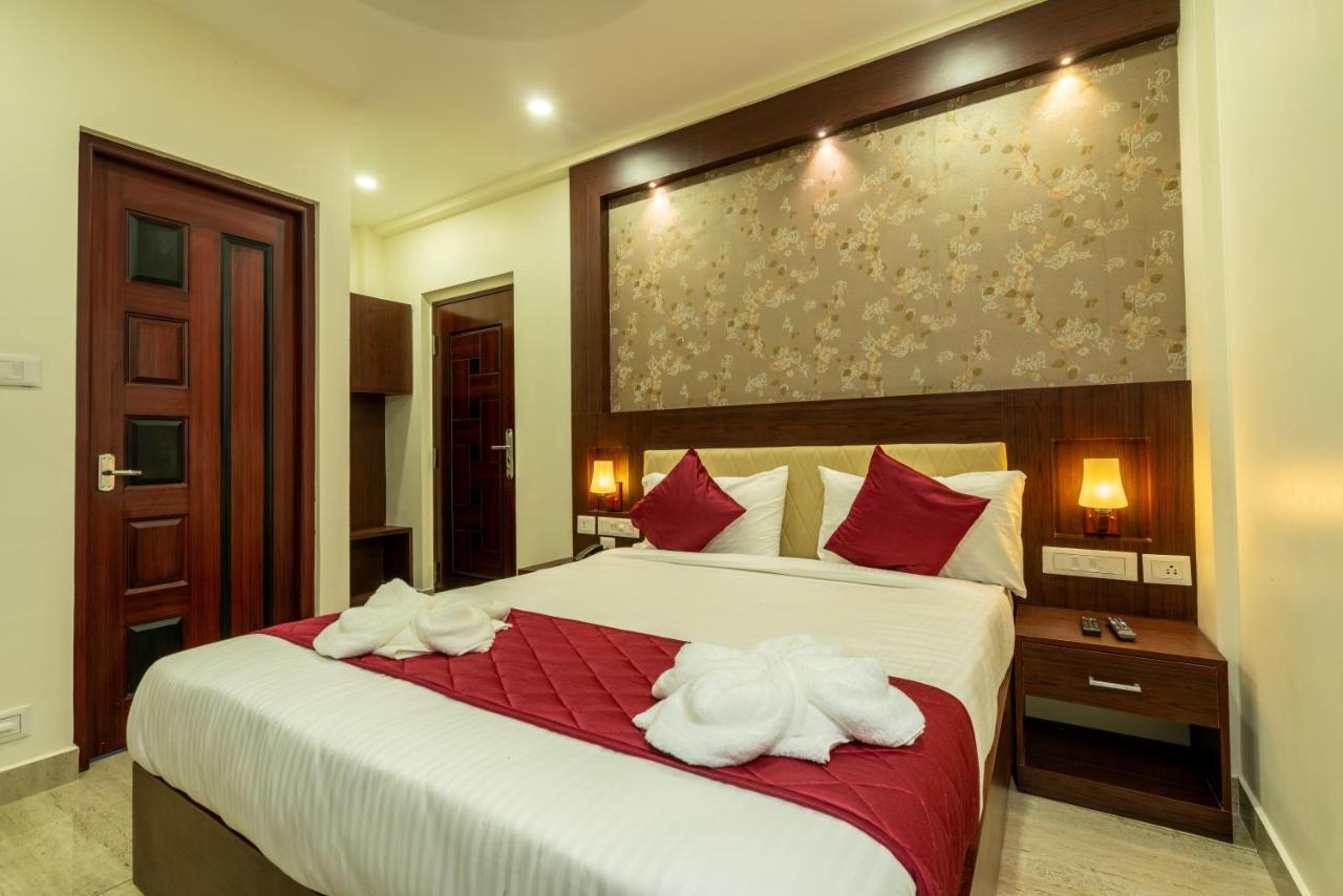 Daan Regency Hotell Thrissur Exteriör bild